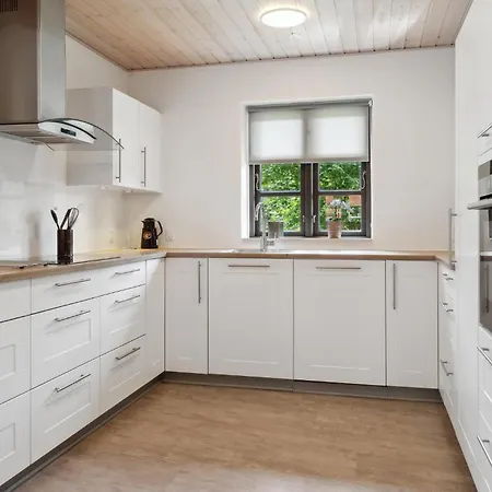 Holiday home Awesome In With Kitchen