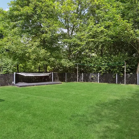 Awesome In With Kitchen Holiday home Baekke