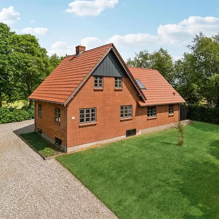 Awesome In With Kitchen Holiday home Baekke